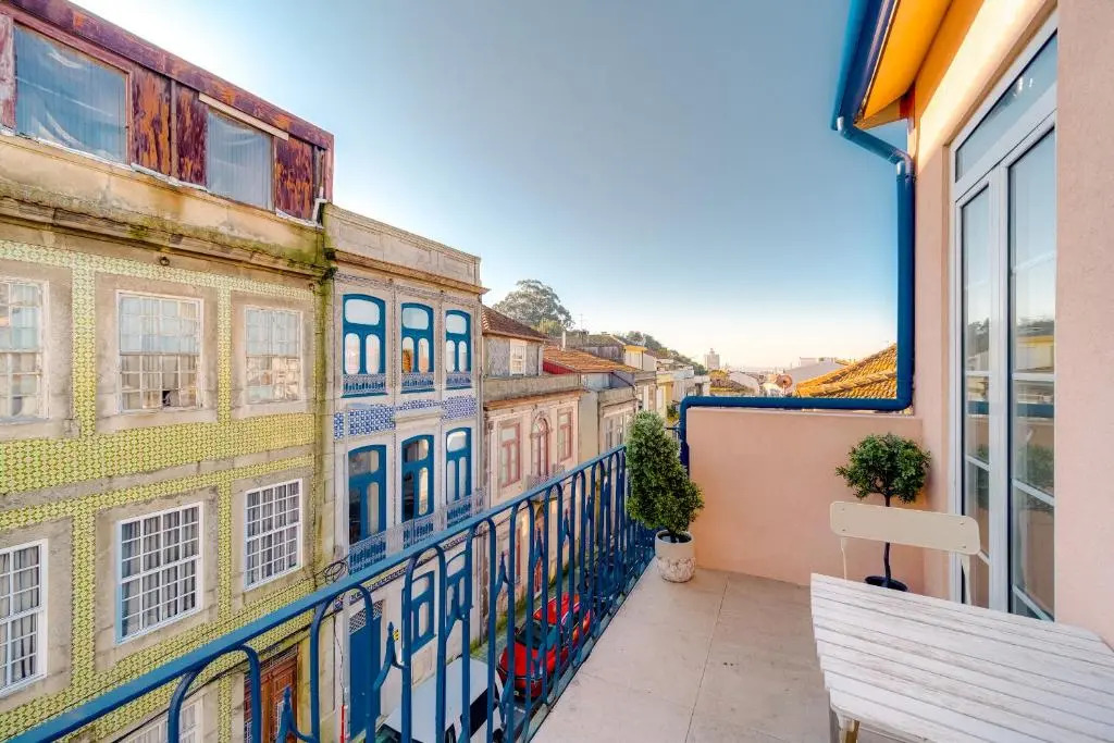 Nomads Bonjardim City Flats