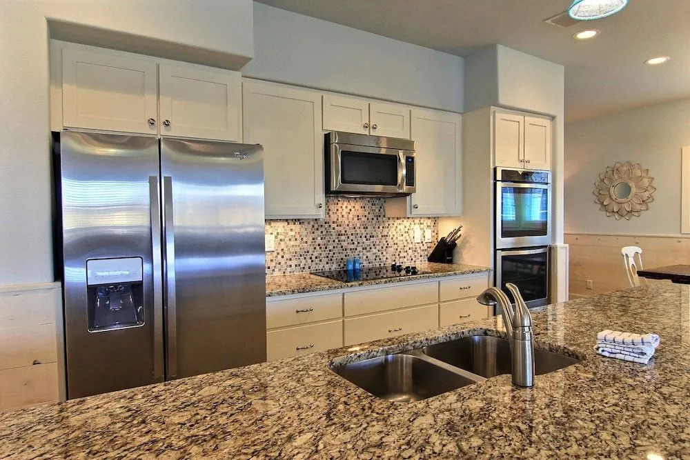 Island O'aces! Bb919 6 Bedrooms 5.5 Bathrooms Home