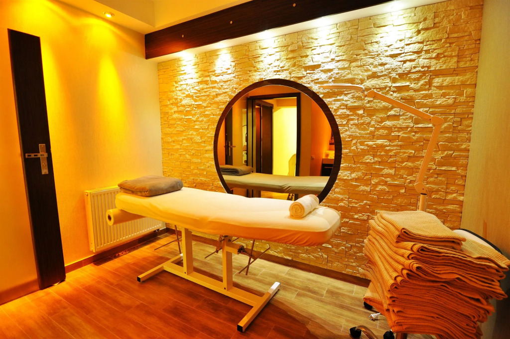 Hotel Lord - Warsaw Airport