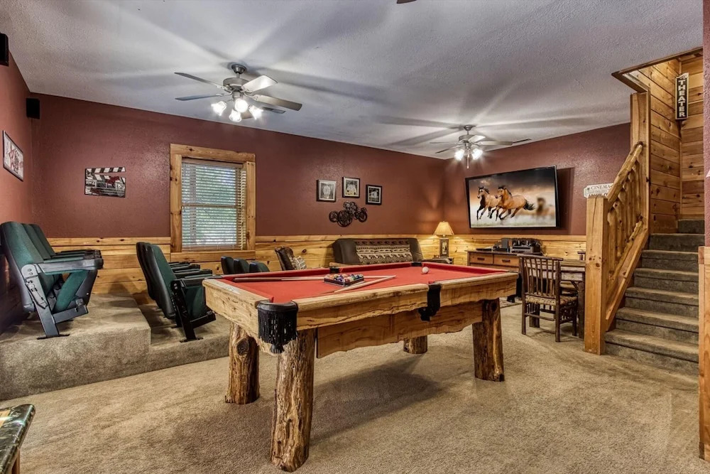 Papa Bears Hideaway - FKA Cold Creek Camp By Heritage Cabin Rentals