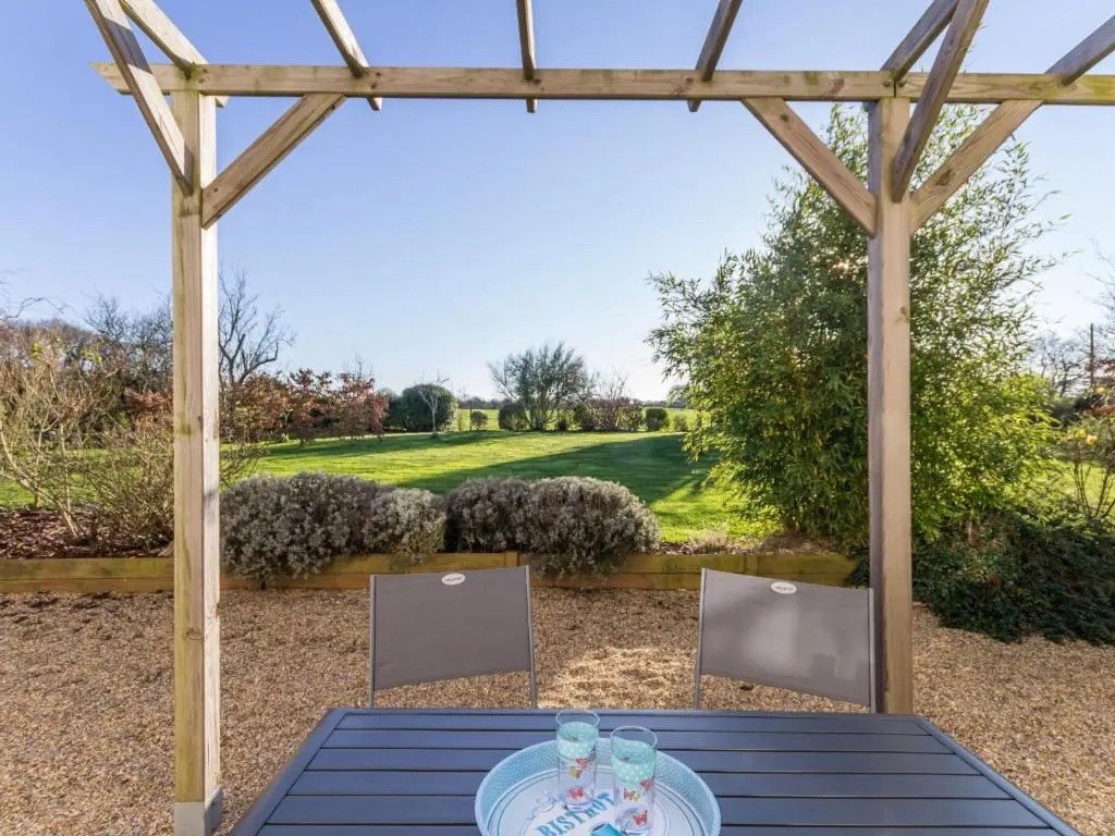 Gîte paisible proche de la mer avec jardin, WIFI, et équipements bébé - FR-1-306-1037