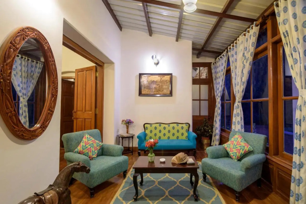 SaffronStays Milton Abbott Estate - 2BR colonial-era bungalow with garden, golf course views & bonfire nights near Ooty Golf Club
