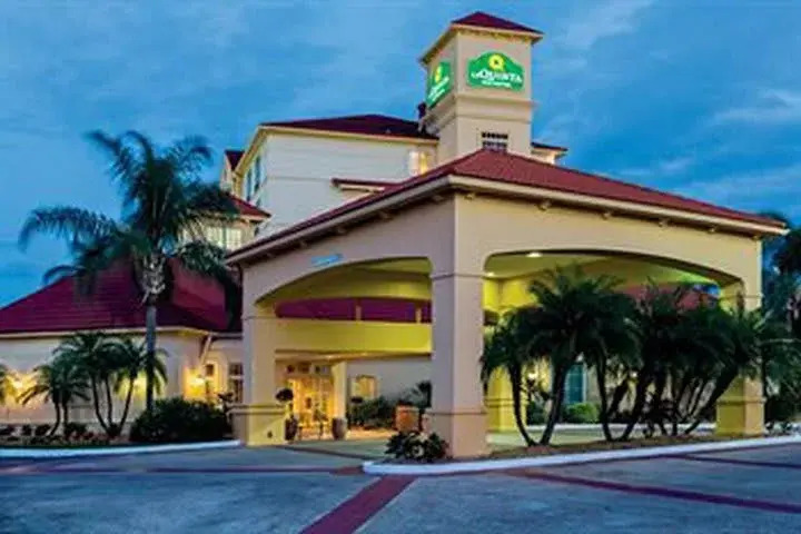 La Quinta Inn & Suites by Wyndham Lakeland West