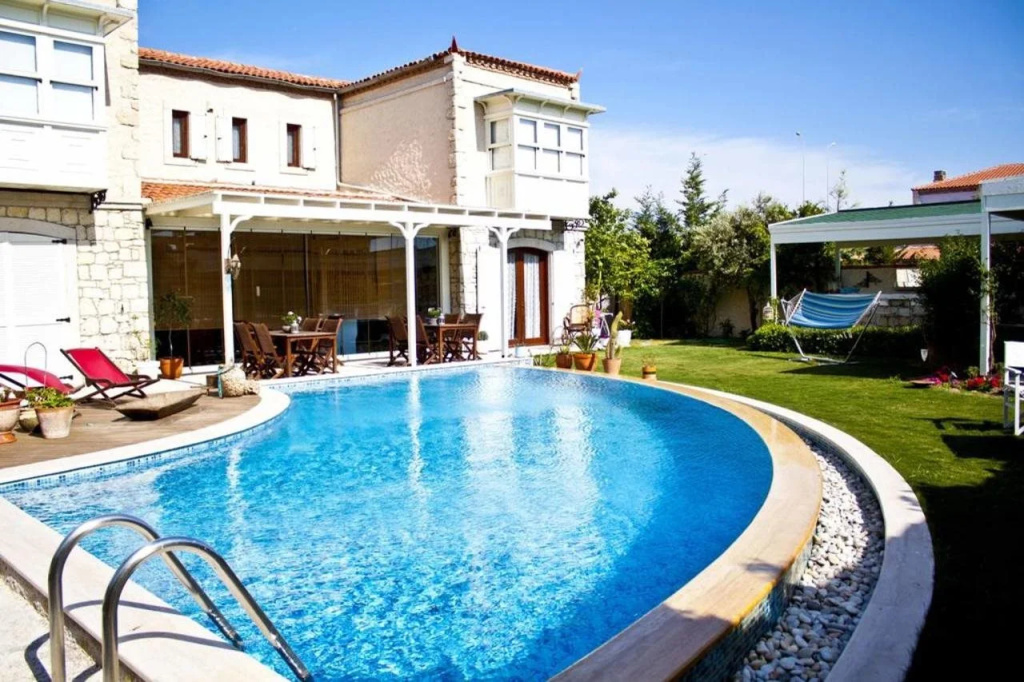 Sedirli Ev