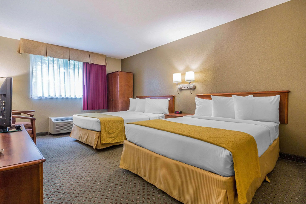 Quality Inn Hyde Park - Poughkeepsie North