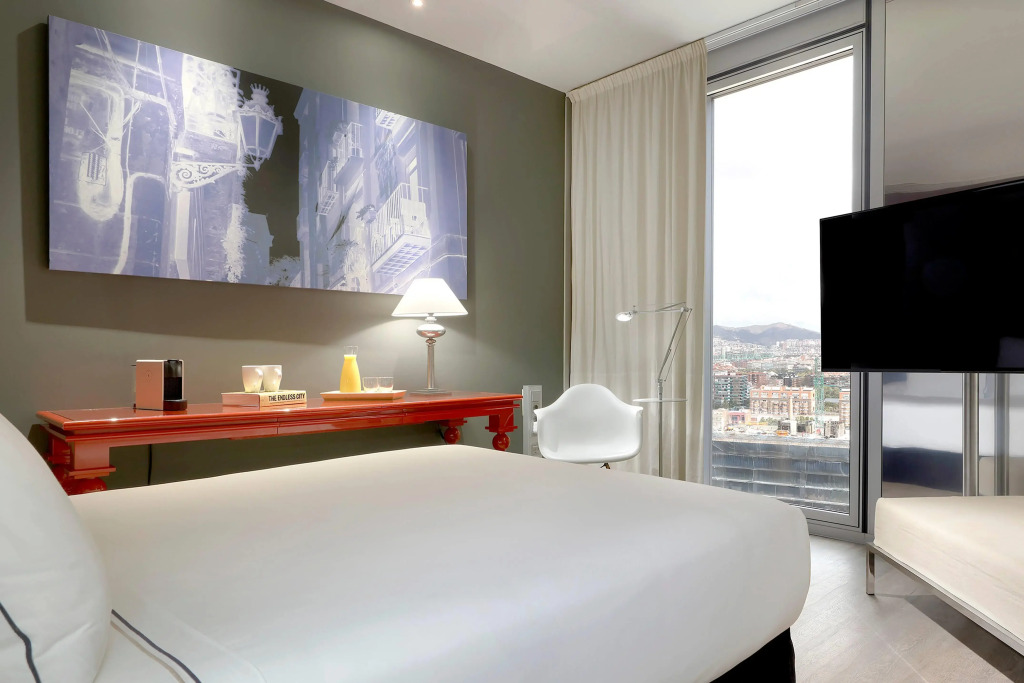 Meliá Barcelona Sky 4 Sup