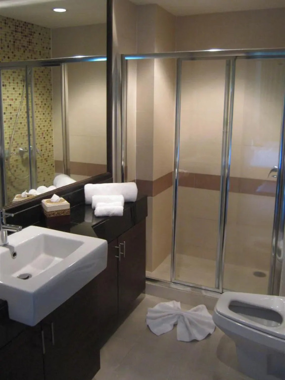 Arisara Place