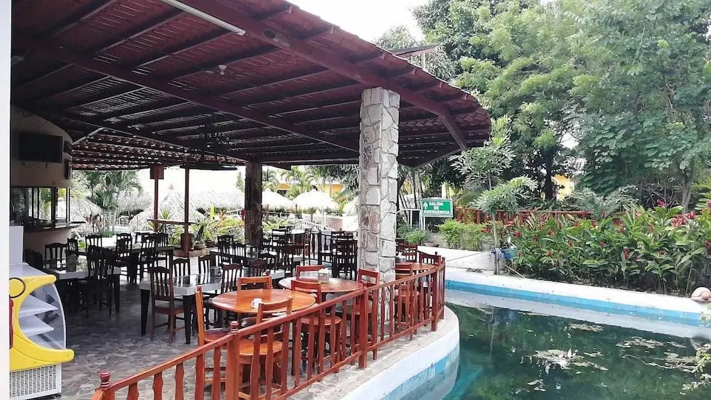Apart Hotel Acuarious de Luis