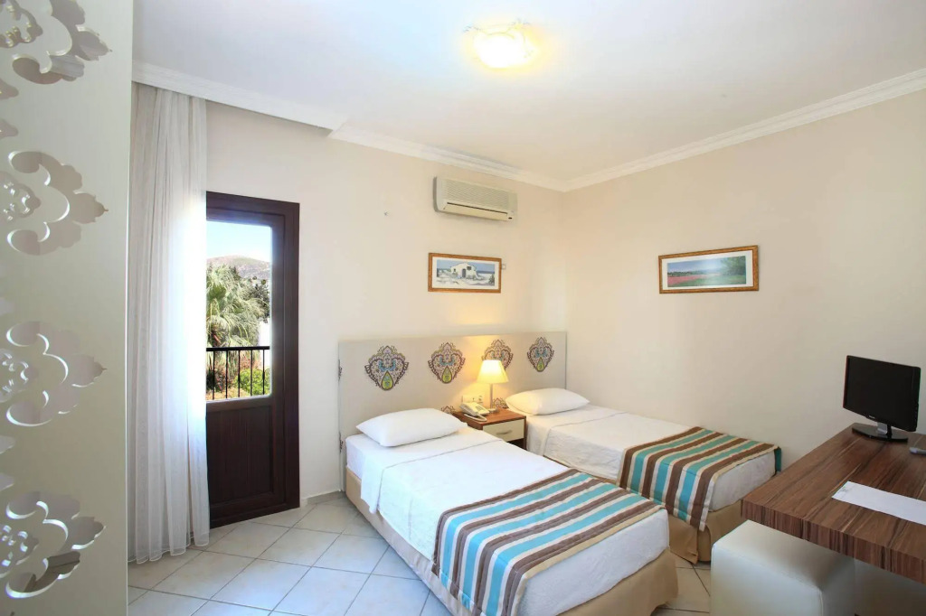 Paloma Hotel