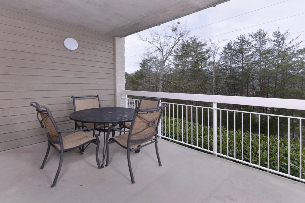 Whispering Pines 613