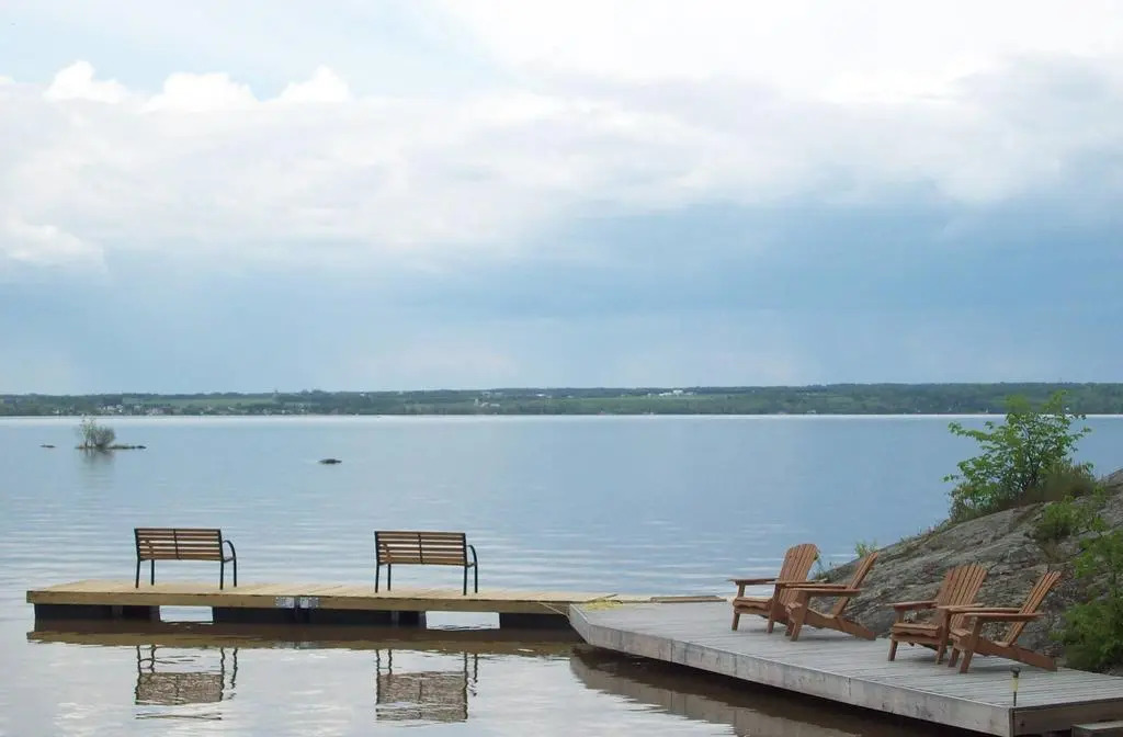 Edgewater Motel and Campground