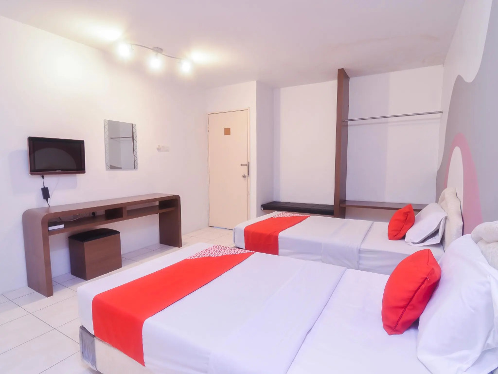 Furama Lodging House