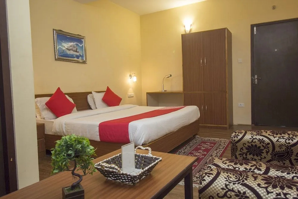 OYO 24858 The Hotel Kizomla