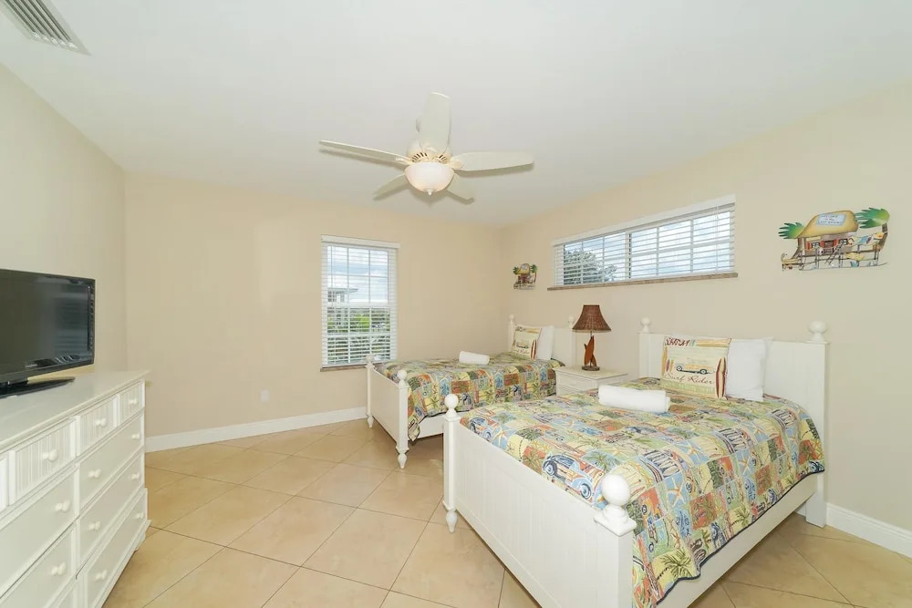 Island Retreat Apartment 4