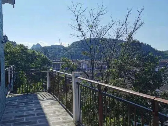 Shuiyunge Hotel (Huangguoshu Waterfall Scenic Area)