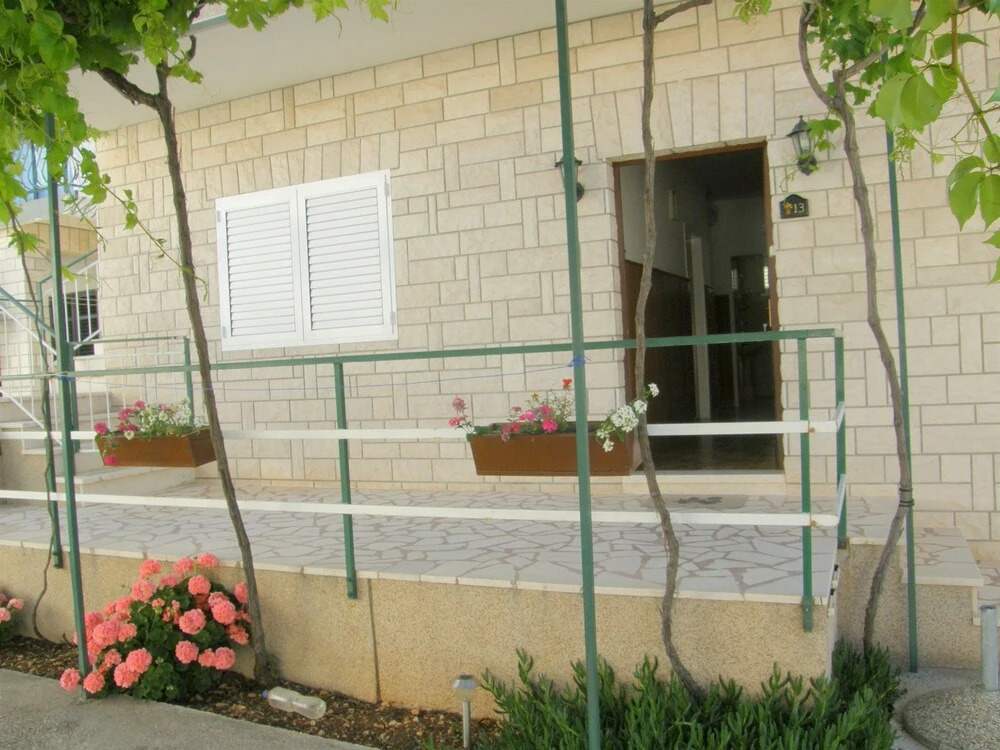 Apartments Jerolim