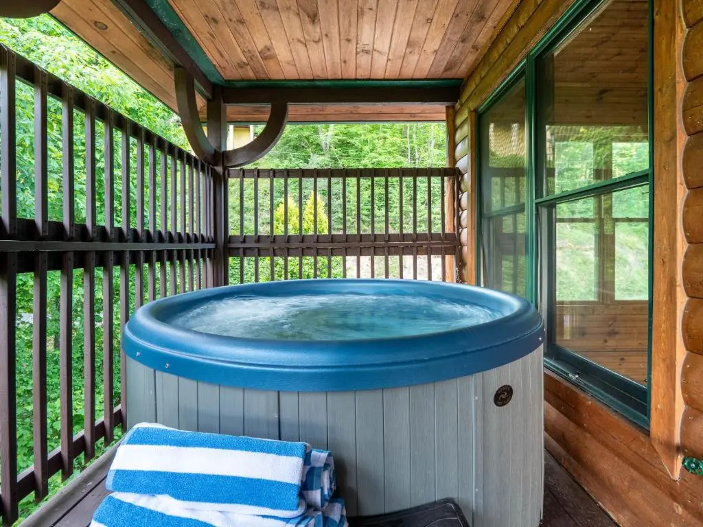 Hickory Ridge by Avantstay Sleeps 20! Incredible Private Elevated Cabin