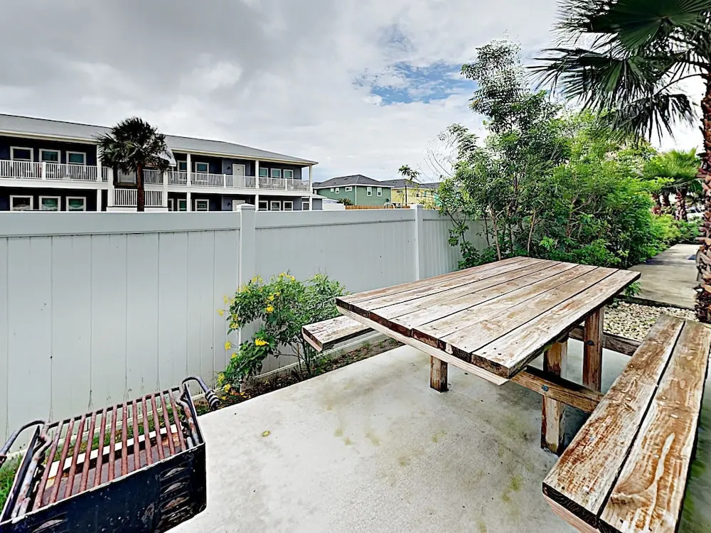 The Mermaid - 3 Br Home