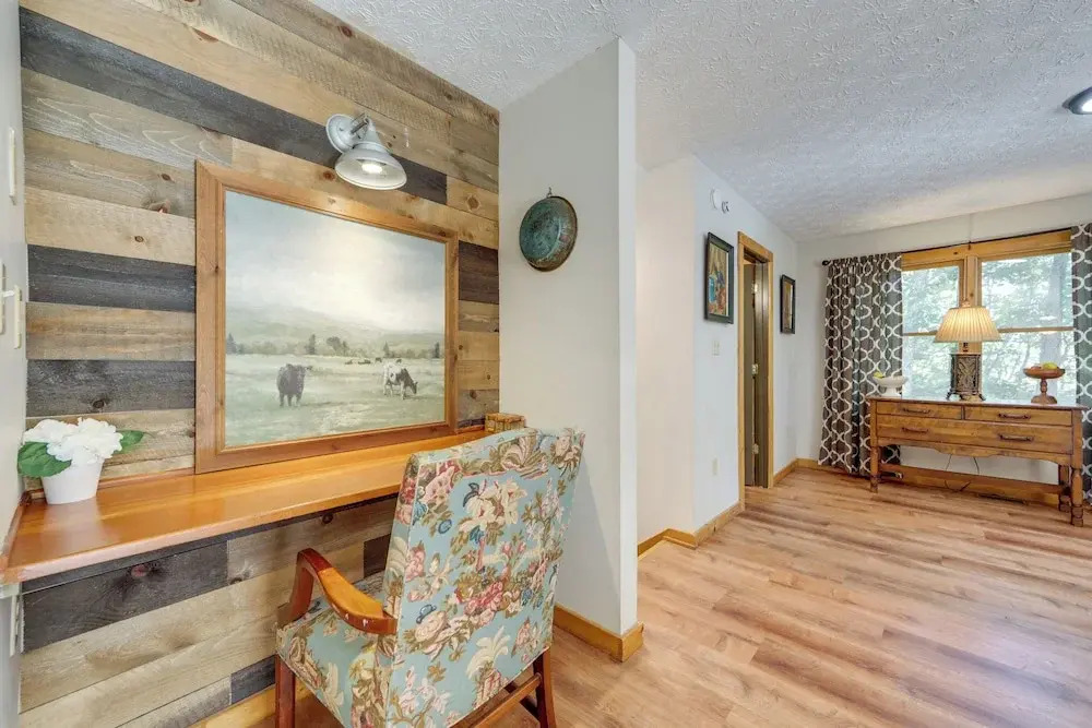 Pet-friendly Gatlinburg Retreat w/ Community Perks