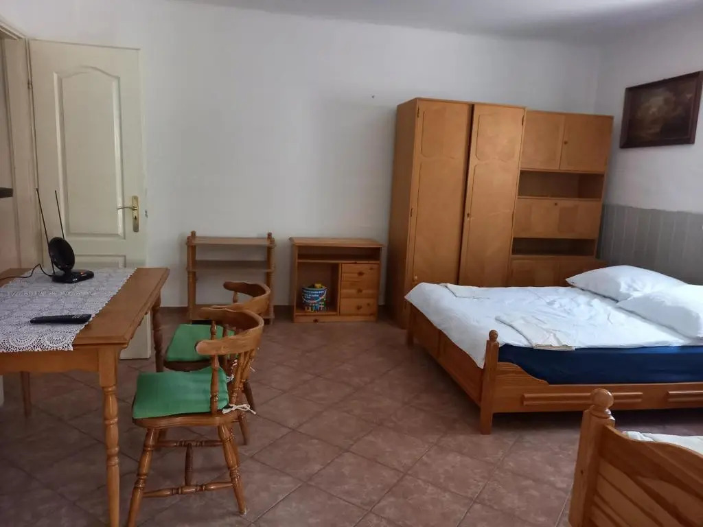 Imola Apartman