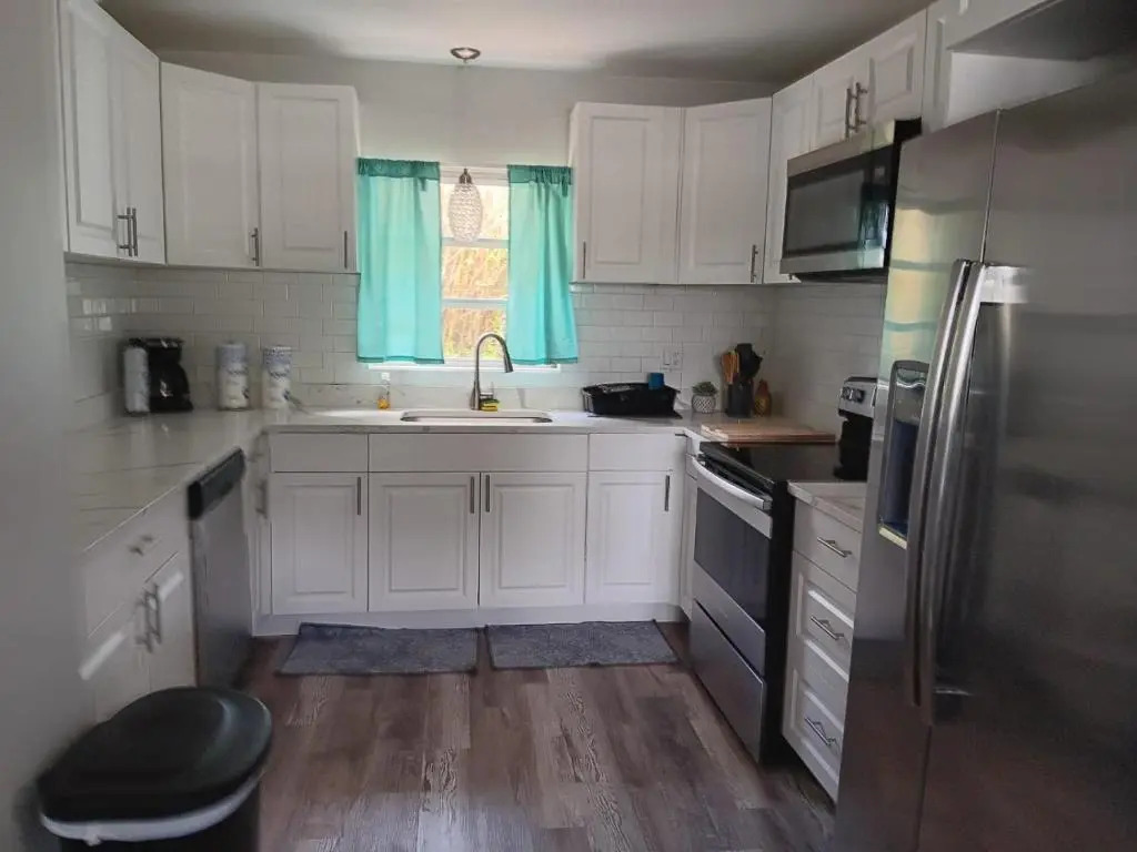 Beautiful 3/2 in Sarasota Internal name: 1840 Glengary