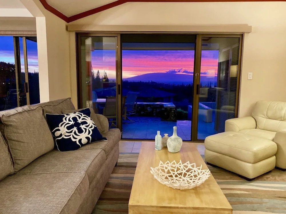Kapalua 21 2 Bedroom Condo