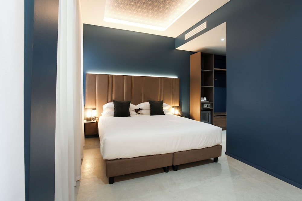 TheROOMS by TheFLOOR Collection