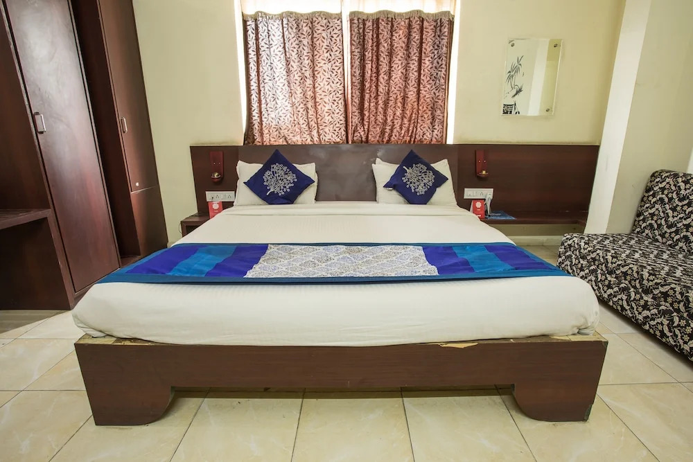 Capital O 3761 Hotel Shree Datta