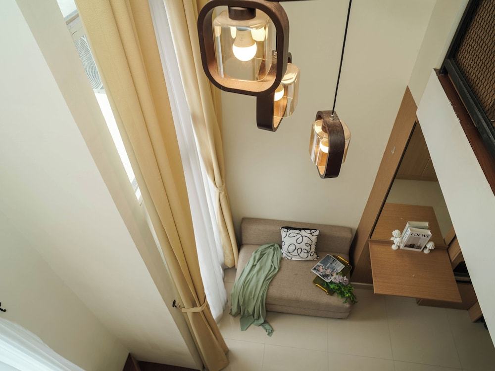 Homey Studio Loft Apartment At Apple 1 Condovilla