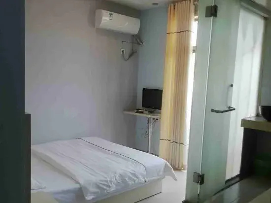 JC Electronic Competition Apartment (Wuhan Guanggu)