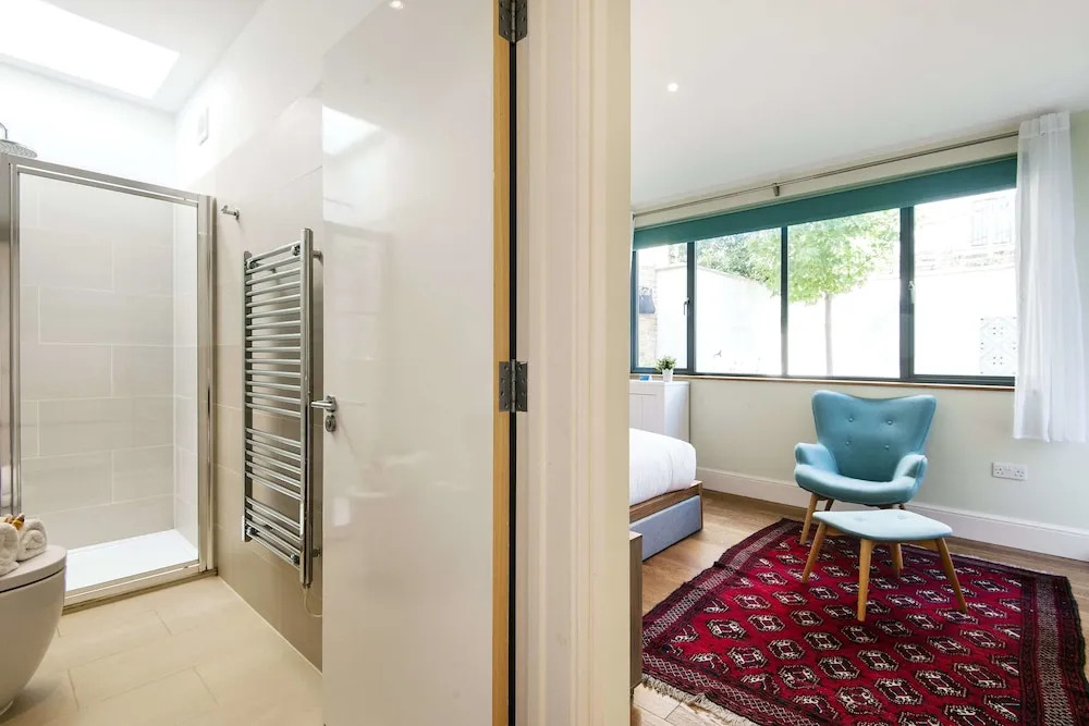 The Spacious Fulham Apartment - FOI