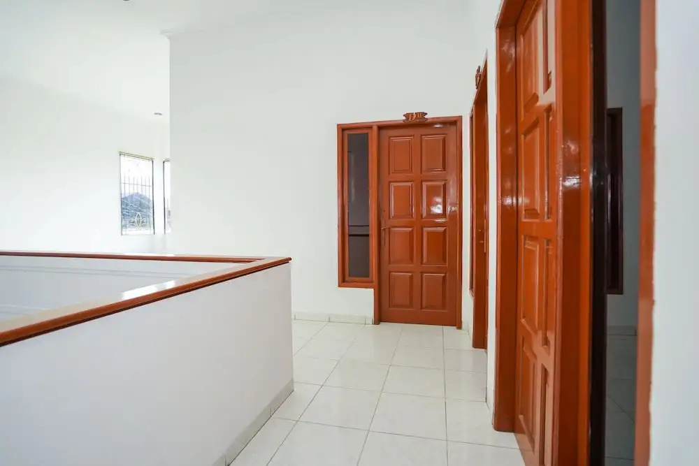 OYO 1281 Home Stay 83