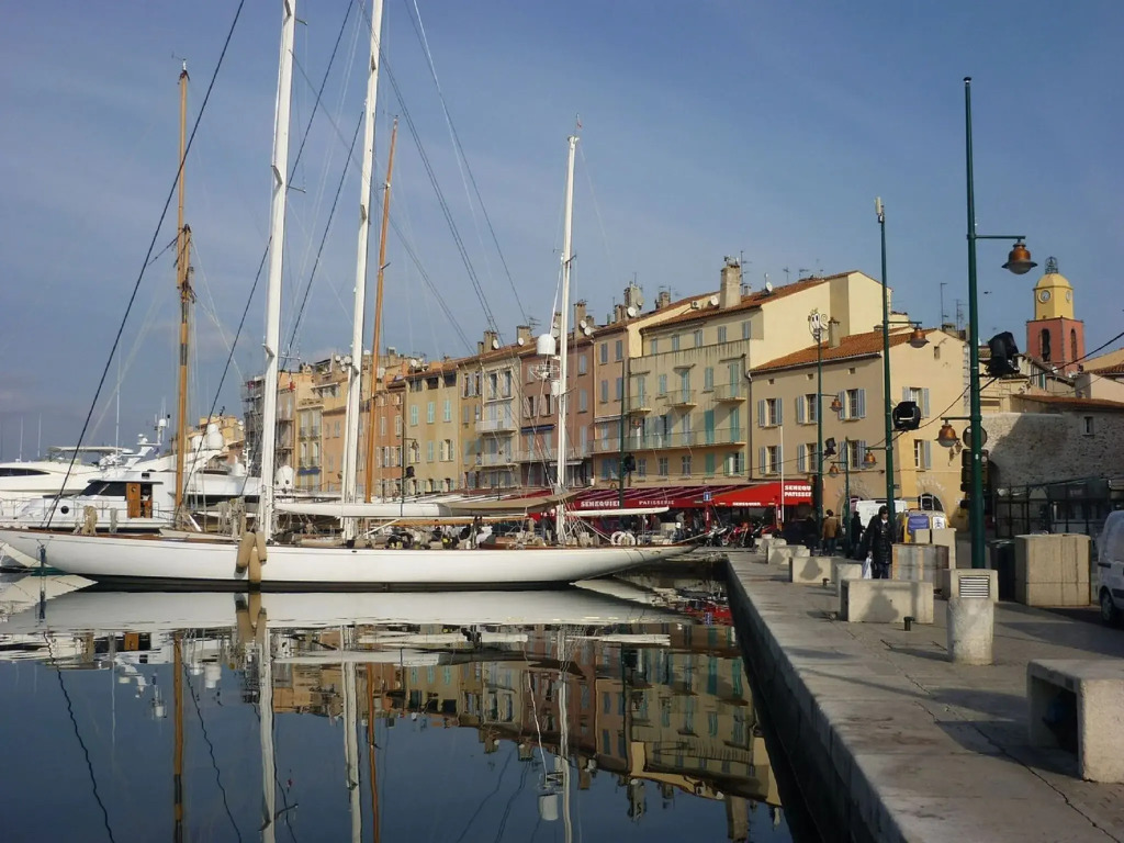 Holiday home with shared pool and 200 m from the beach, Sainte-Maxime