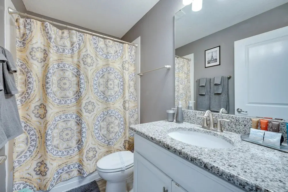 Chic Villa w/ Resort Perks ~ 10 Mi to Disney