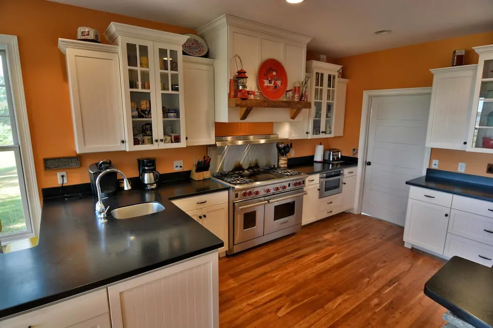 Beach House on Sand 6 Bedrooms 5.5 Bathrooms Condo