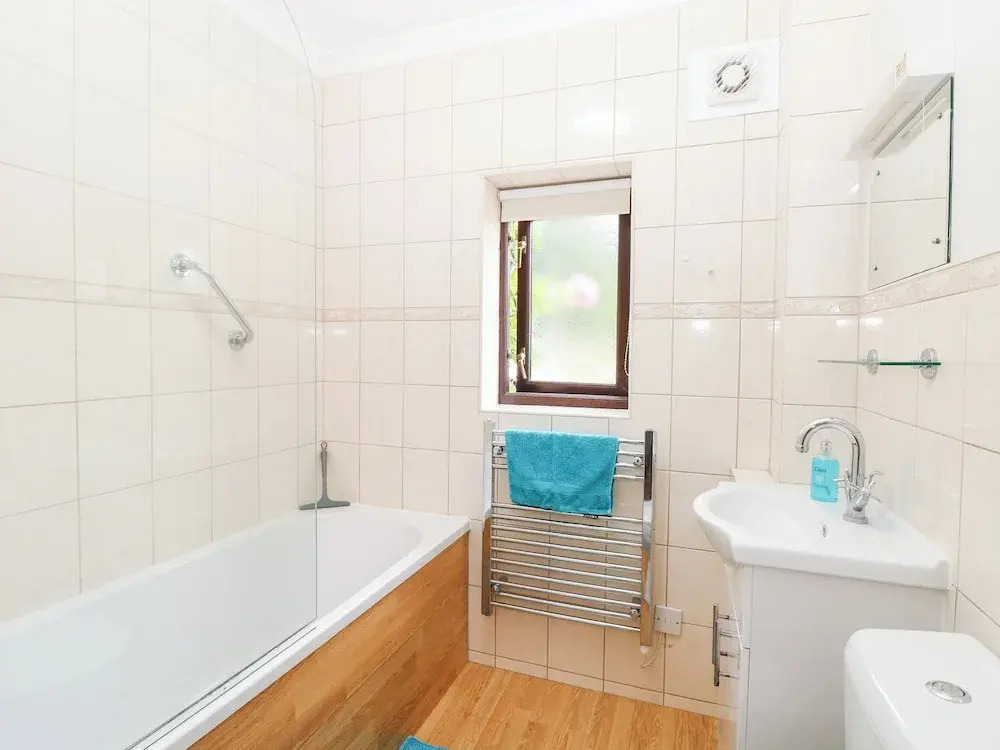 Lowbrook Cottage