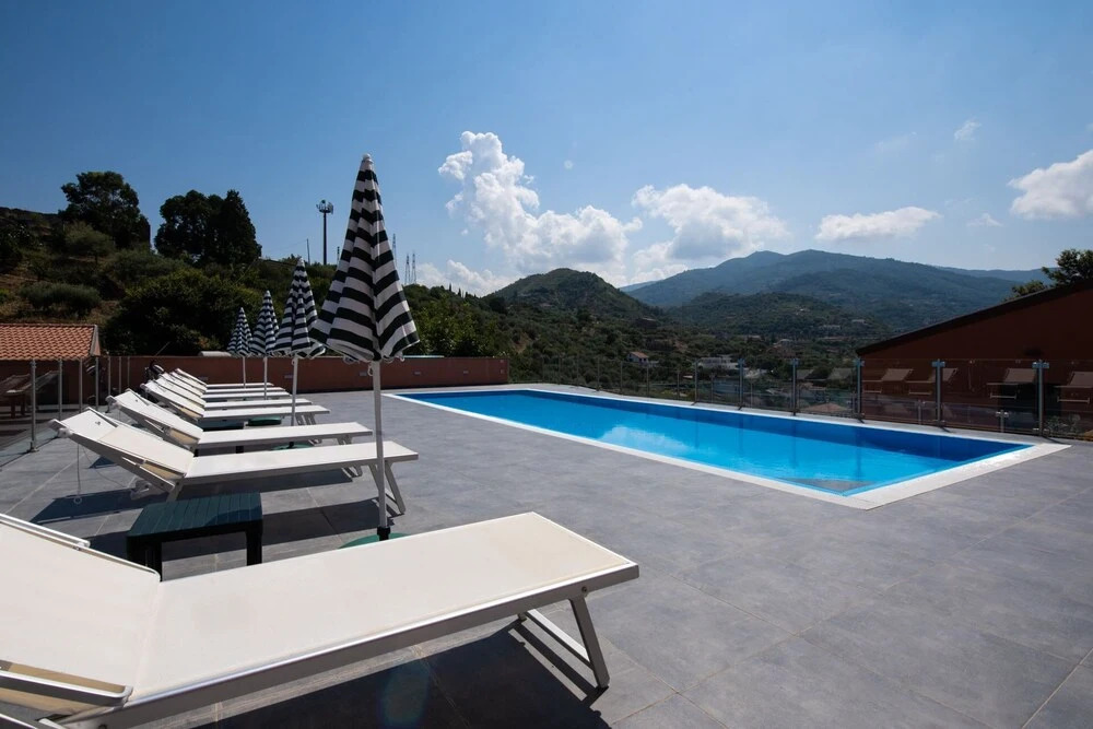 "Il Segreto" Vista Panoramica sulle Isole Eolie con Piscina, palestra e WiFi