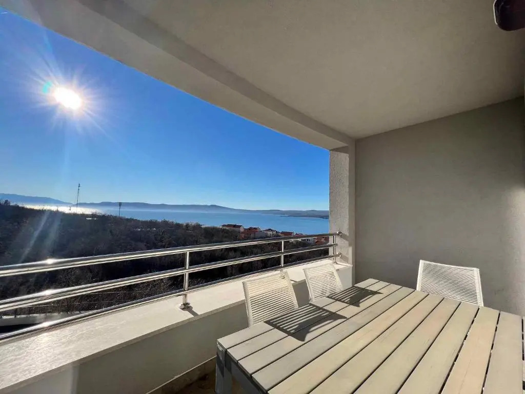 Apartment in Crikvenica 42636