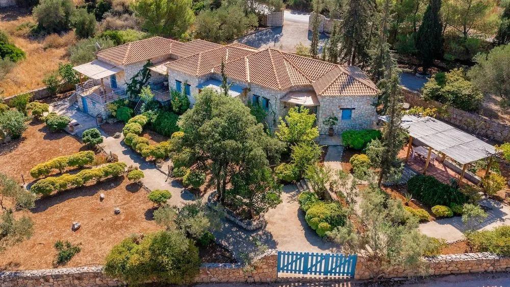 Strofilia Stone Residences