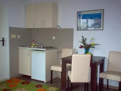 Apartments Jadran
