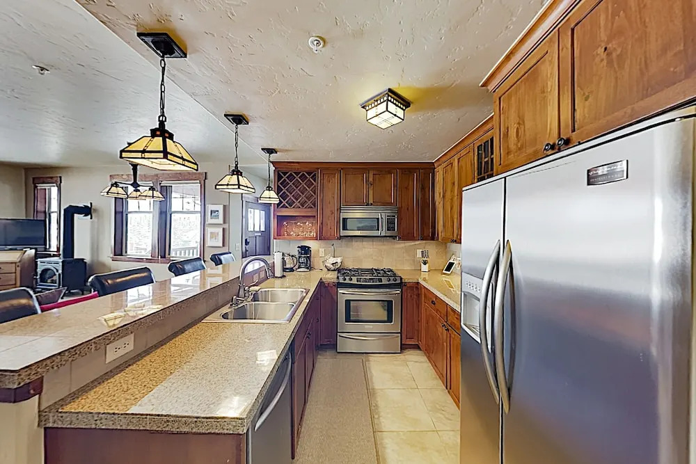 New Listing! Central Winter Park W/ Hot Tub 2 Bedroom Condo