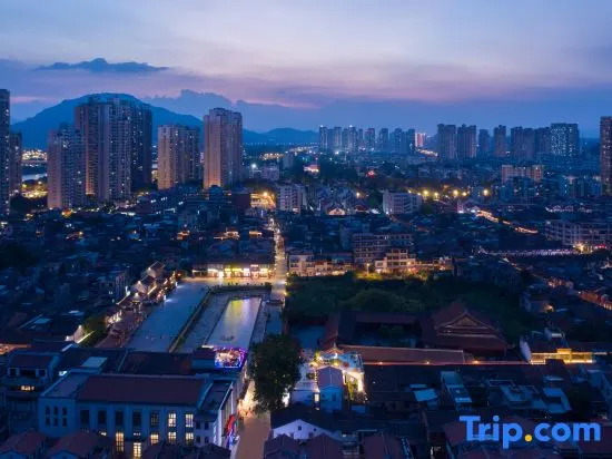 Yuebo Qicheng·Cultural Accommodation (Zhangzhou Gucheng Branch)