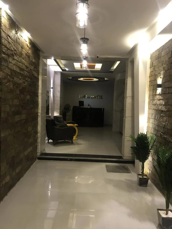 royal hotel