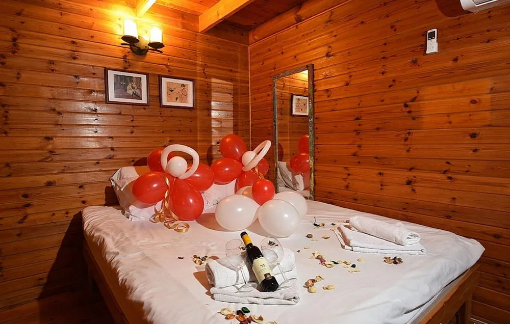 Tuscana cabins