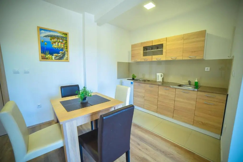 Apartments Bramar