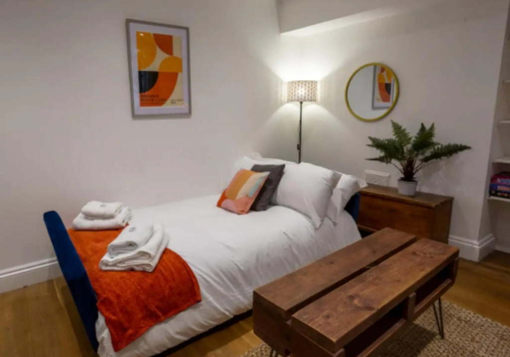Central Seaside Apartment By My Getaways