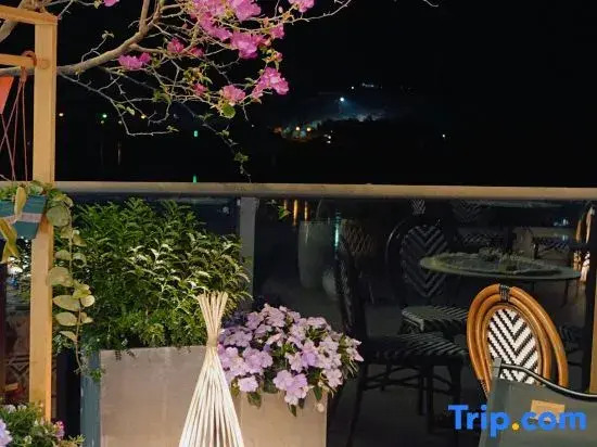 Xiangchen Chayu Homestay