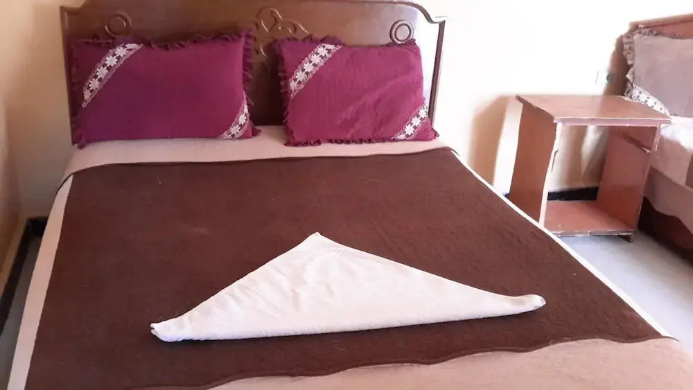 Liya Guest House