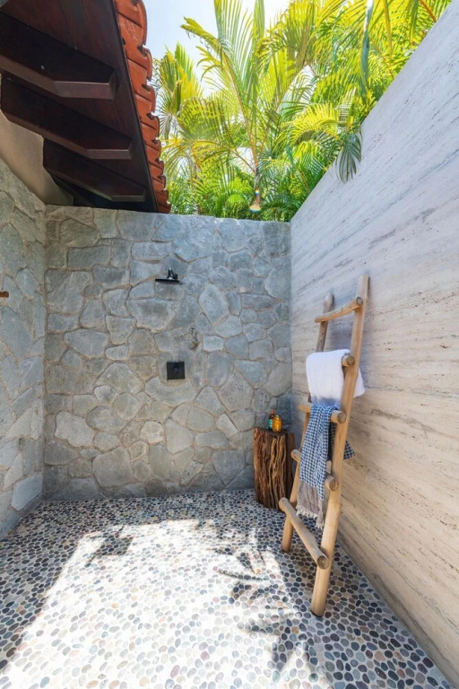Sunny Vacation Villa 57