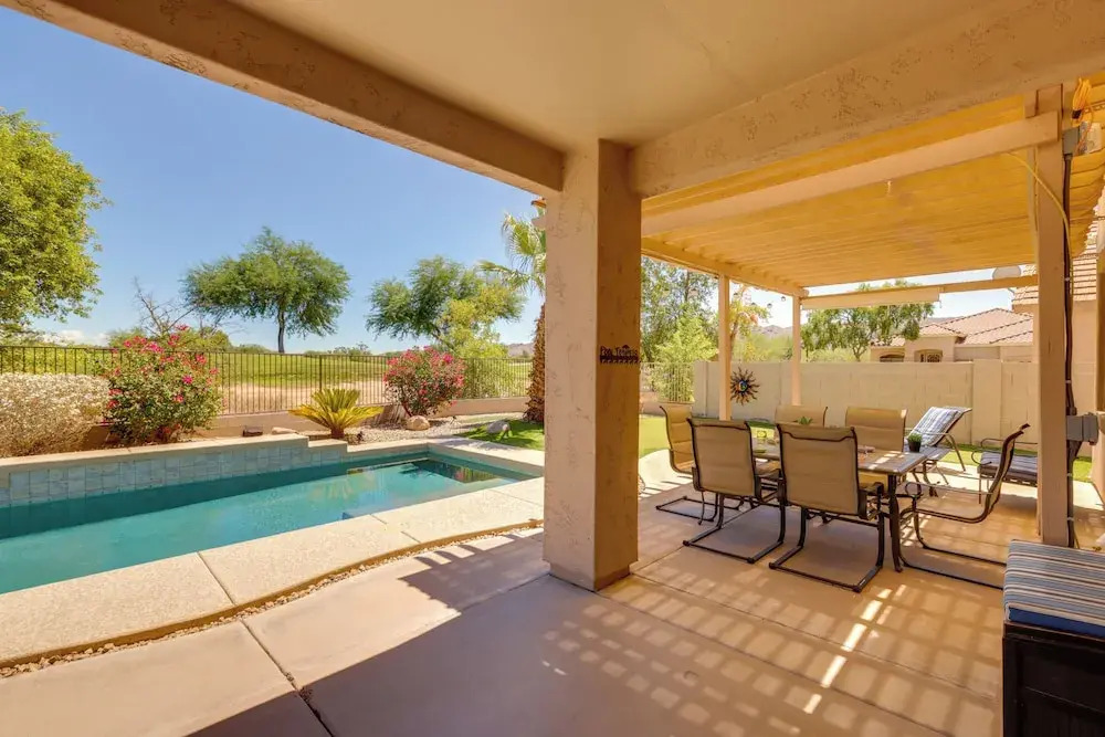 Private Yard & Fairway View: Phoenix Golf Retreat